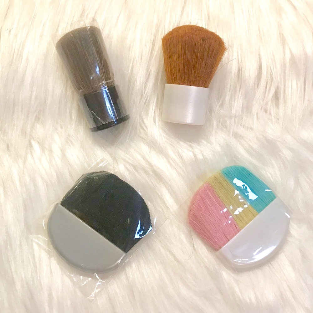 MINI TRAVEL BRUSHES